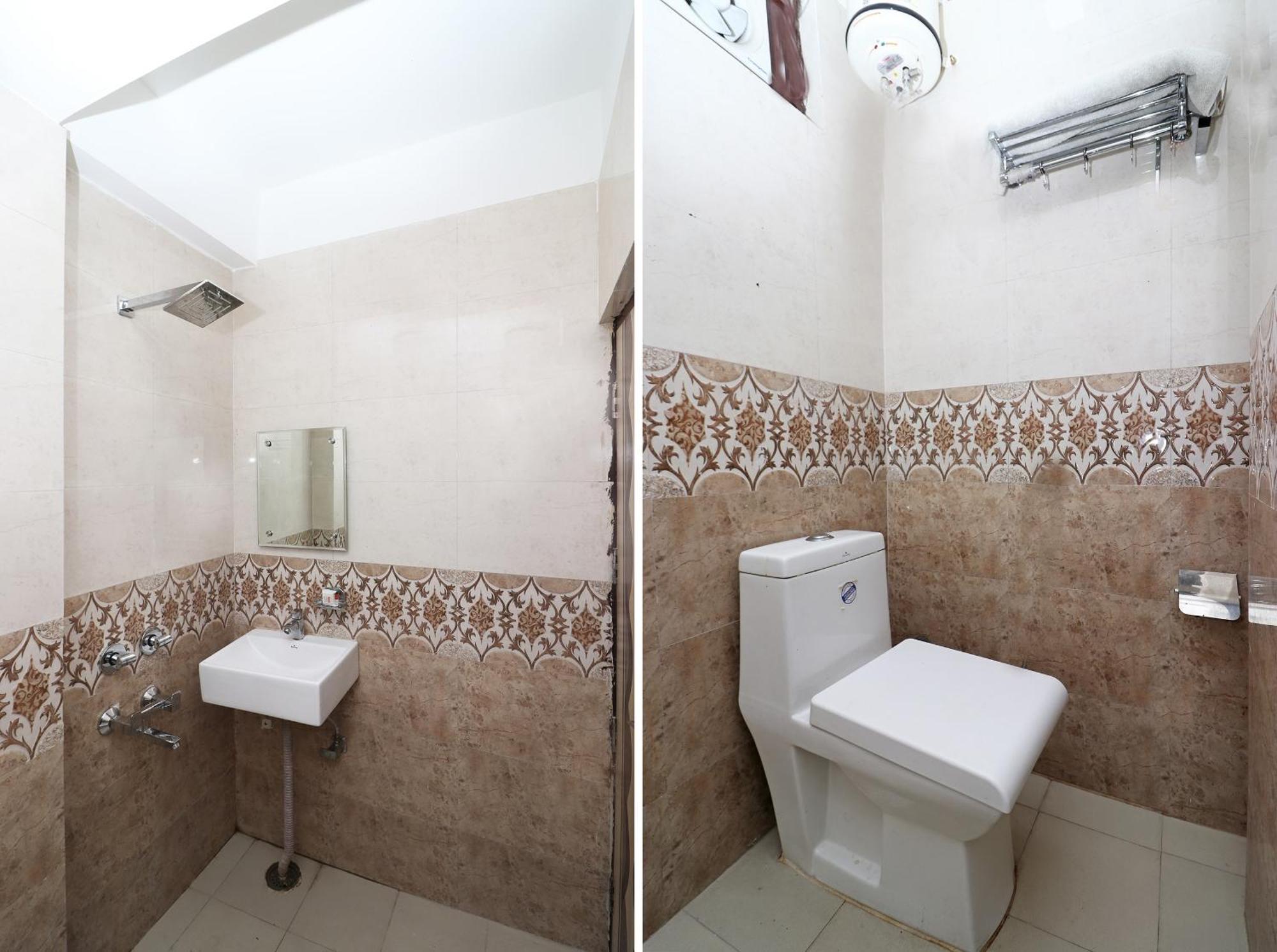 OYO 11633 Hotel Sweet Palace New Delhi Buitenkant foto